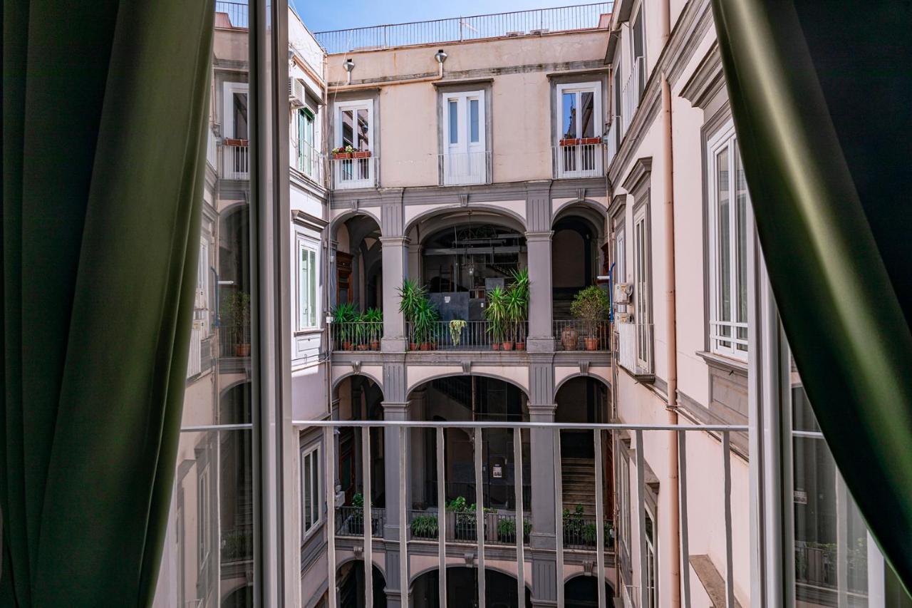 Hotel La Smorfia Nápoles Exterior foto